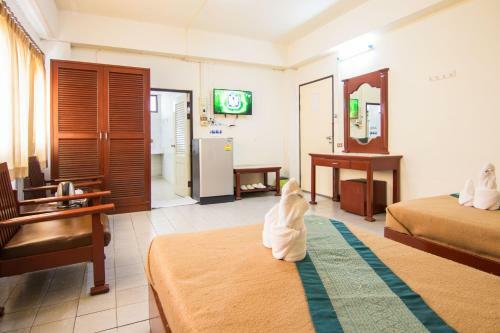 Khelang Nakorn Hotel