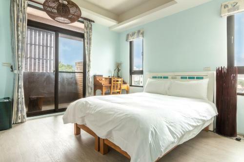 Jhongshan Building Bed And Breakfast