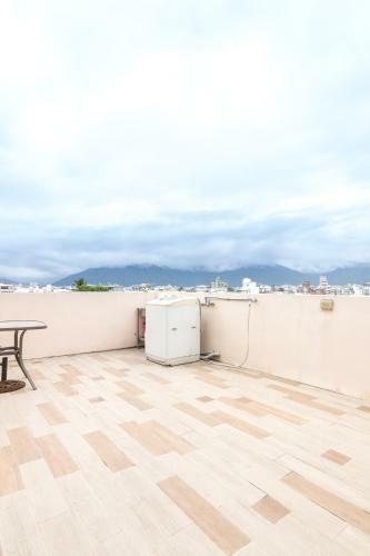 Jhongshan Building Bed And Breakfast