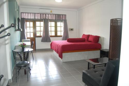 Sea & Sand Hotel