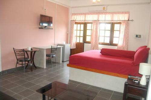 Sea & Sand Hotel