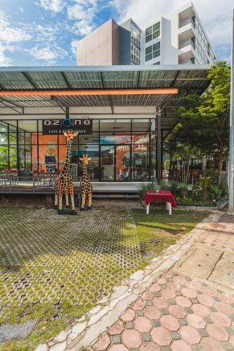 Apartamento Condo In Kata In Ozone A305
