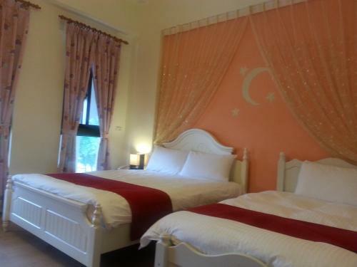 Money B&B