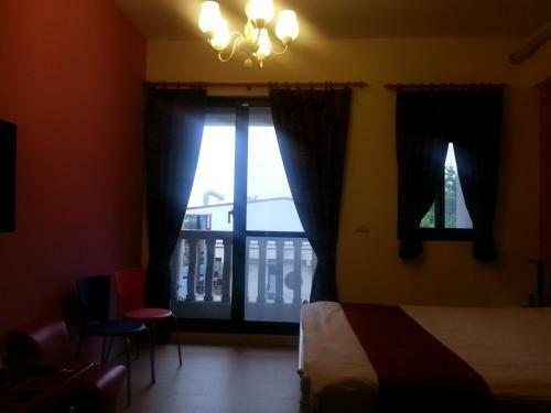 Money B&B