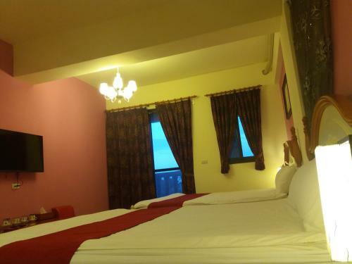 Money B&B