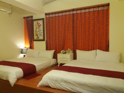 Money B&B