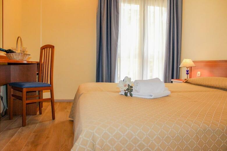 Hotel Centinera (ams)