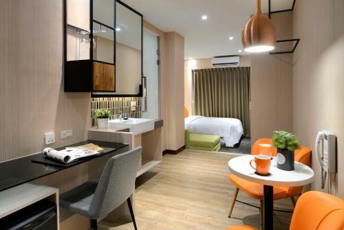 Via Hotel Taipei Station