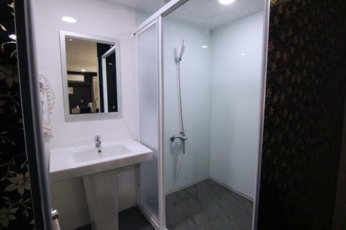 Ecfa Hotel - Wannin