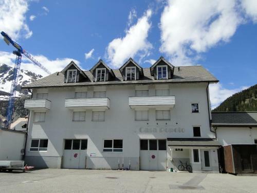 Albergue Casa Popolo Andermatt