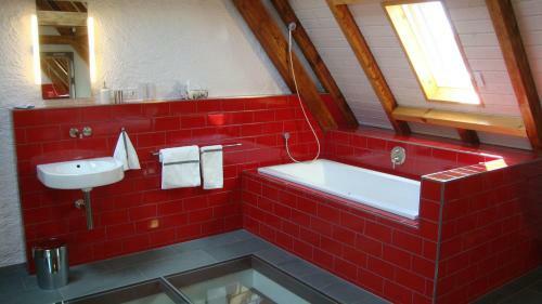 B&B Laupenring, Basel