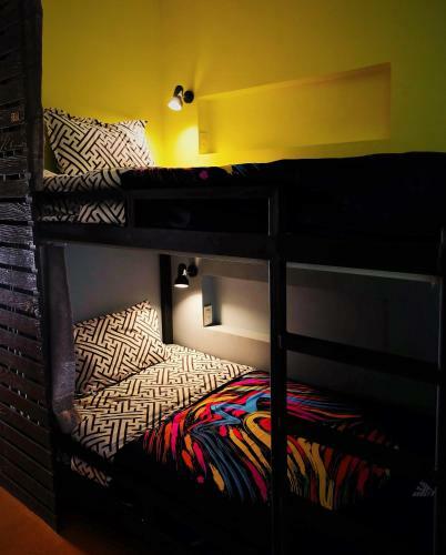 Qinglian Youth Hostel