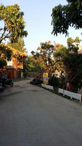 Hostal Honey Land