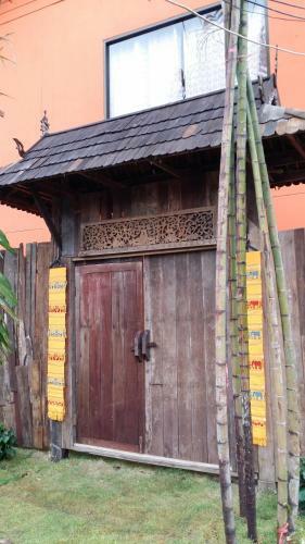 Hostal Honey Land