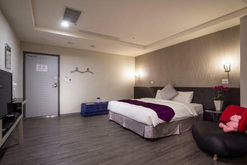 Posada Taipei Bridge Sparkle Hotel