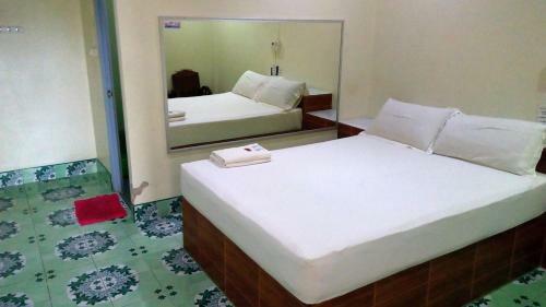 Bed & Breakfast Suratthani Airport Mini Hotel