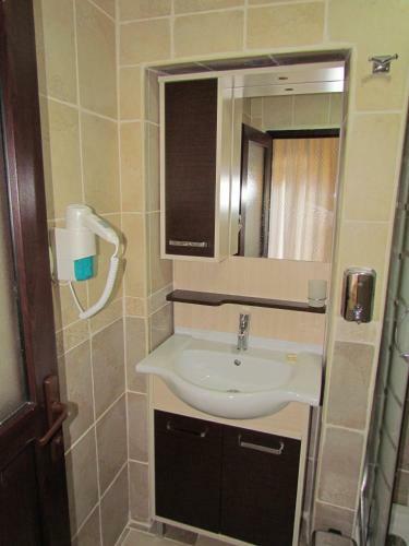 Promise Hotel