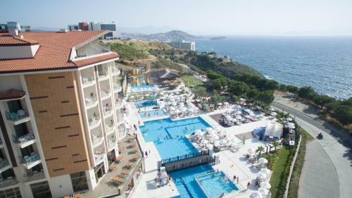 Hotel Ramada Resort Kusadasi & Golf