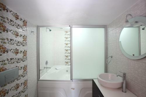 Delfi Hotel Spa & Wellness Center