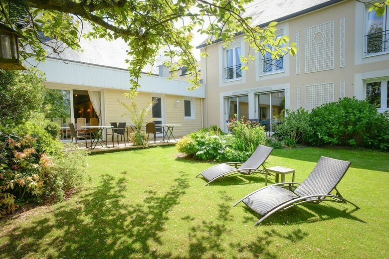 Hotel H�tel Le Gue Du Holme