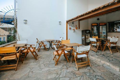 Patio Hotel