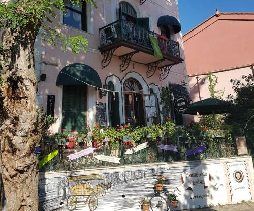 Posada Buyukada Anastasia Meziki Hotel