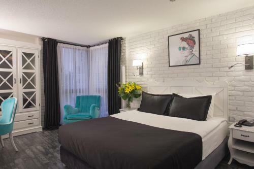 Check Inn Suite Hotel & Spa