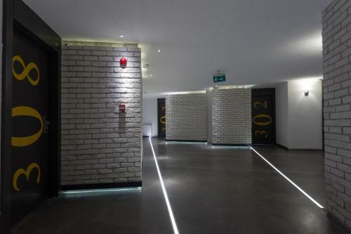 Check Inn Suite Hotel & Spa
