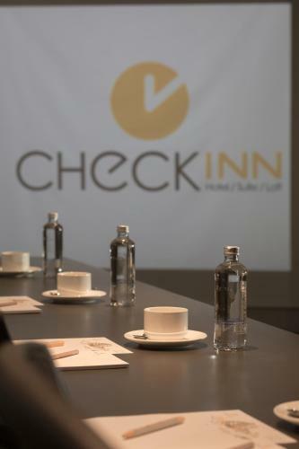 Check Inn Suite Hotel & Spa