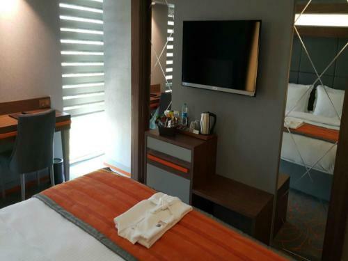 Onyx Business Hotel