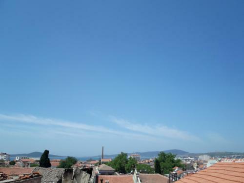 Hostal Madra House