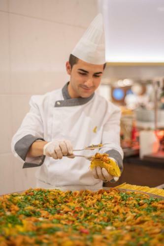 Hotel Kirman Sidemarin Beach & Spa
