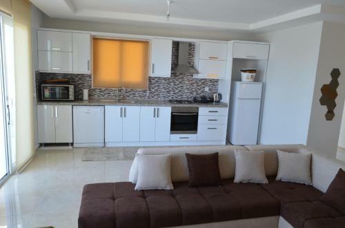 New Age Villa Anch