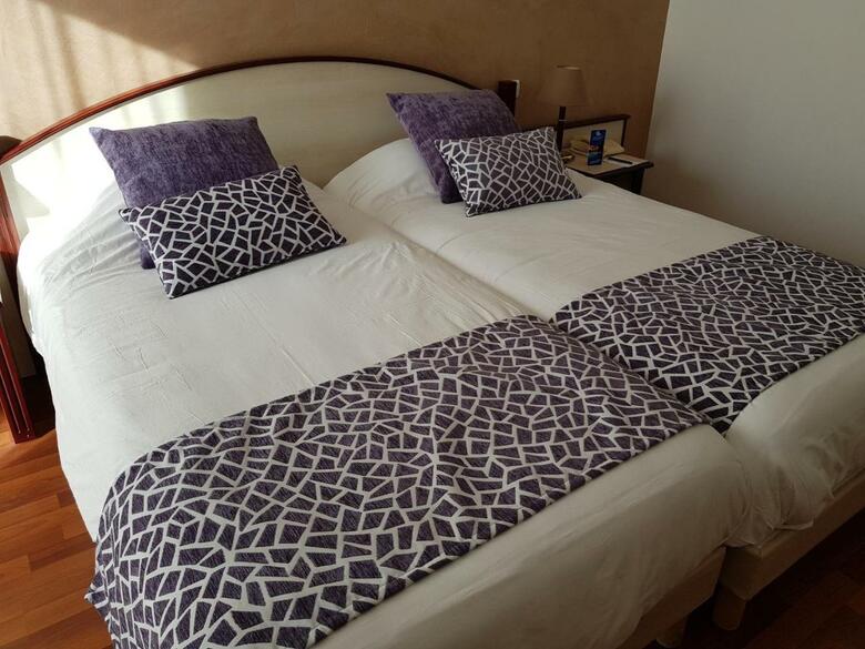Ariane Hotel