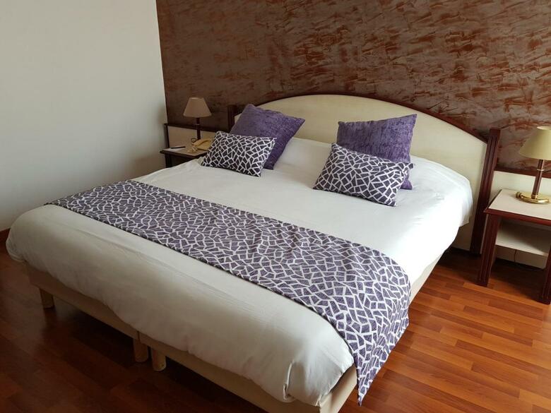 Ariane Hotel