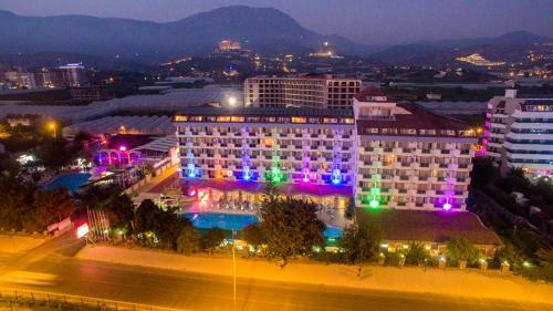 First Class Hotel (all Inclusive)