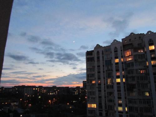 Apartments On Henuezskaya 5