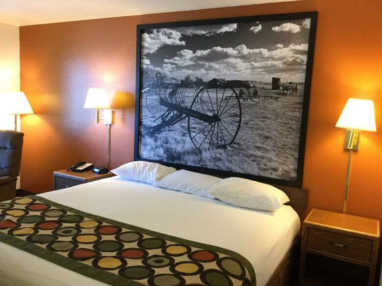Hotel Super 8 Motel- Aberdeen East