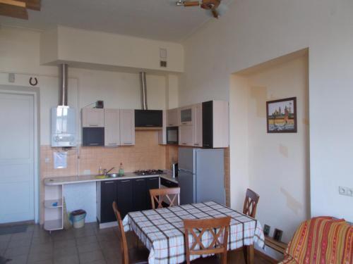 Apartamento Mansarda On Arhypenka 14