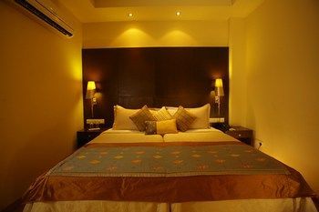 Hotel Justa The Residence Greater Kailash