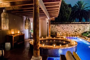 Hotel Mil Flores Luxury Design