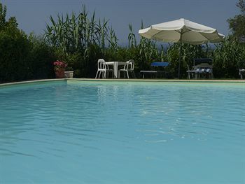 Bed & Breakfast Farm House La Moraia