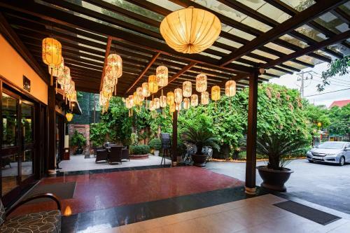 Hotel Silkotel Hoi An