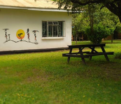 Wanderers Backpackers And Campsite