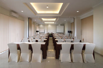 Sakanti Malioboro Hotel