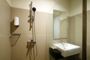 Sakanti Malioboro Hotel