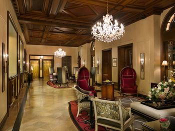 The Raphael Hotel, Autograph Collection