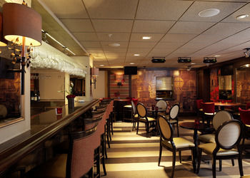 The Raphael Hotel, Autograph Collection