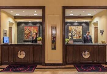 The Raphael Hotel, Autograph Collection