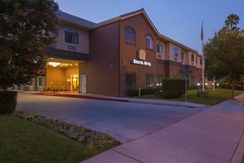 Bristol Hotel, Boutique Collection